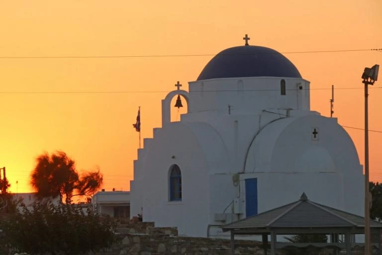 Οι Σέρβοι «ψηφίζουν» Ελλάδα για τις… διακοπές τους